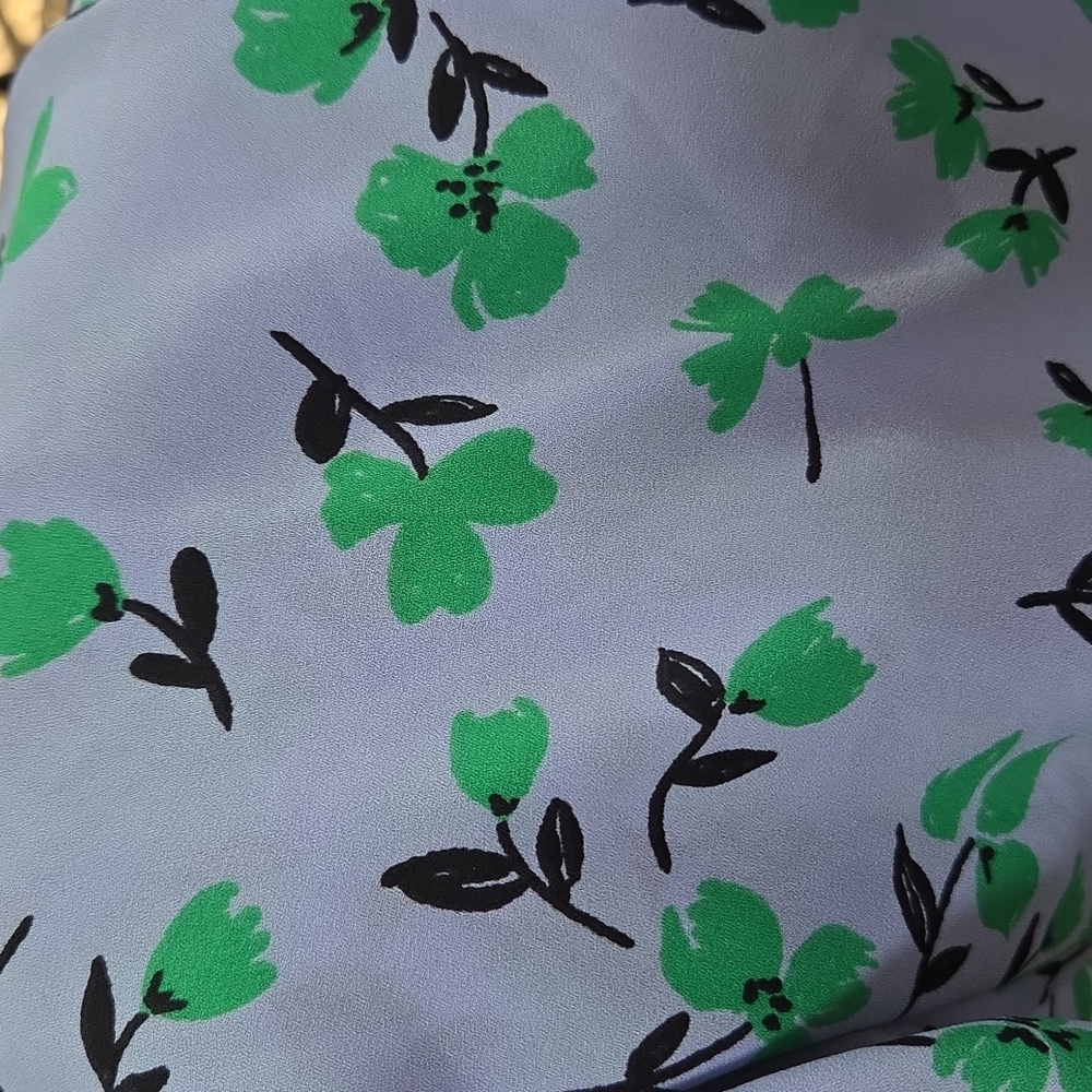 ANN TAYLOR RUFFLE BUTTON TOP - Picture 11 of 11